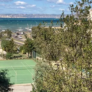 Spacious Studio W Sea View Terrace Near The Beach In Welkeys Marseille